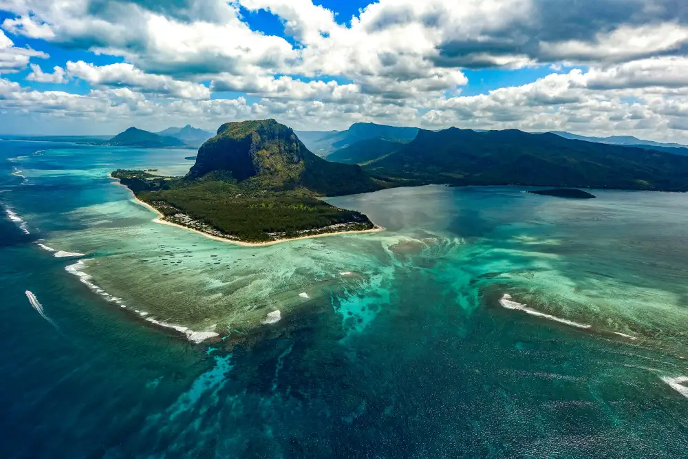 Mauritius & La Réunion